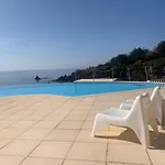 Petit Coin De Paradis Sur La Lejlighed