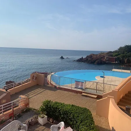 Апартаменты Petit Coin De Paradis Sur La *