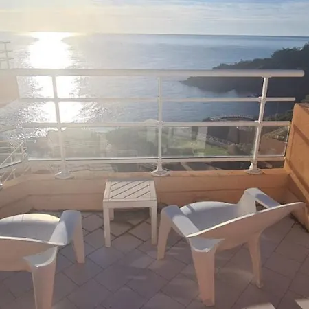 Petit Coin De Paradis Sur La * Сен-Рафаэль