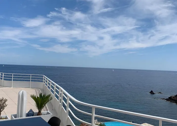 Petit Coin De Paradis Sur La Apartamento Saint-Raphaël